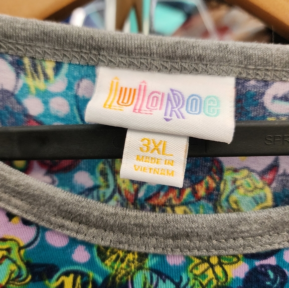 Lularoe Randy - Disney - Picture 2 of 3